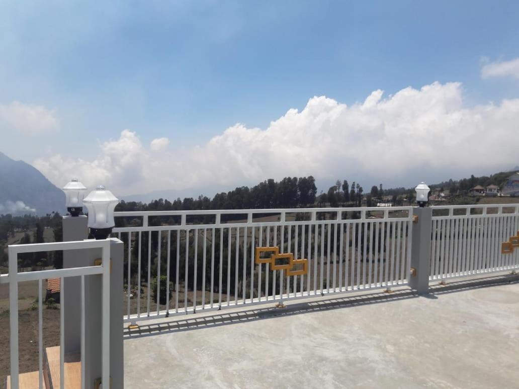 Bromo Otix Guest House Quarto foto